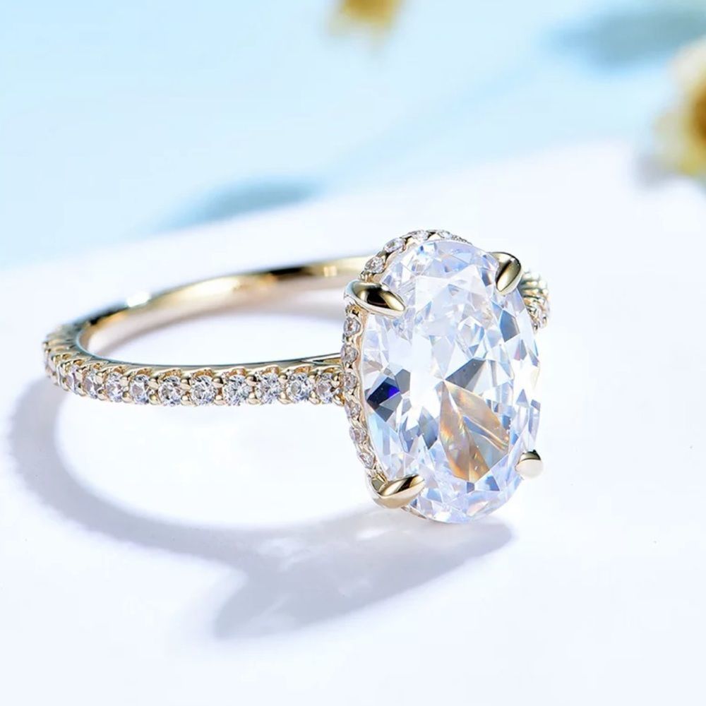 4ct oval cut crushed iced sparkling engagement ring set - Picture 15 of 17